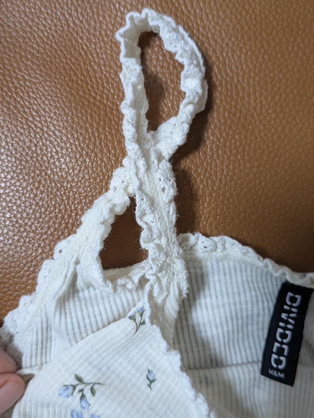 Floral Ribbed Tank - Picture 4 of 4